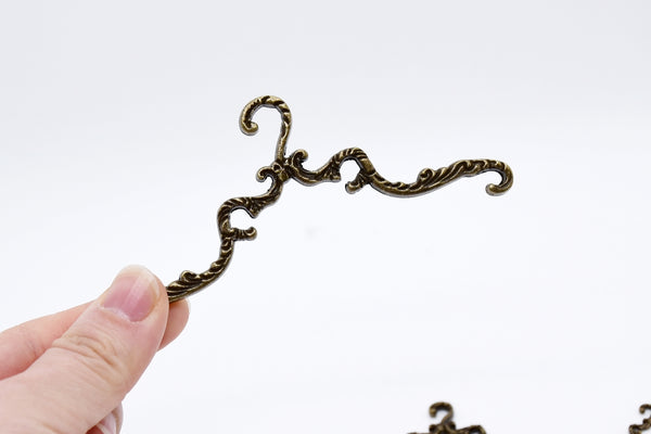 D078 Metal Vintage Pattern  11cm 6.5cm 4cm Clothes Hanger For 1/6 1/12 Miniature For 12" Fashion Doll Blythe PP FR BJD