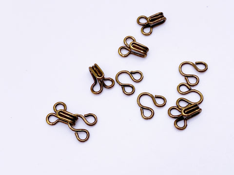 B008 Mini Hooks Doll Clothes Sewing Craft Supply For 12 Dolls
