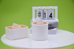 D057 Tiny Tissue Box Round/Cube Cover Dollhouse Miniature Display For 1/12 Scale 1/6 Scale Dolls